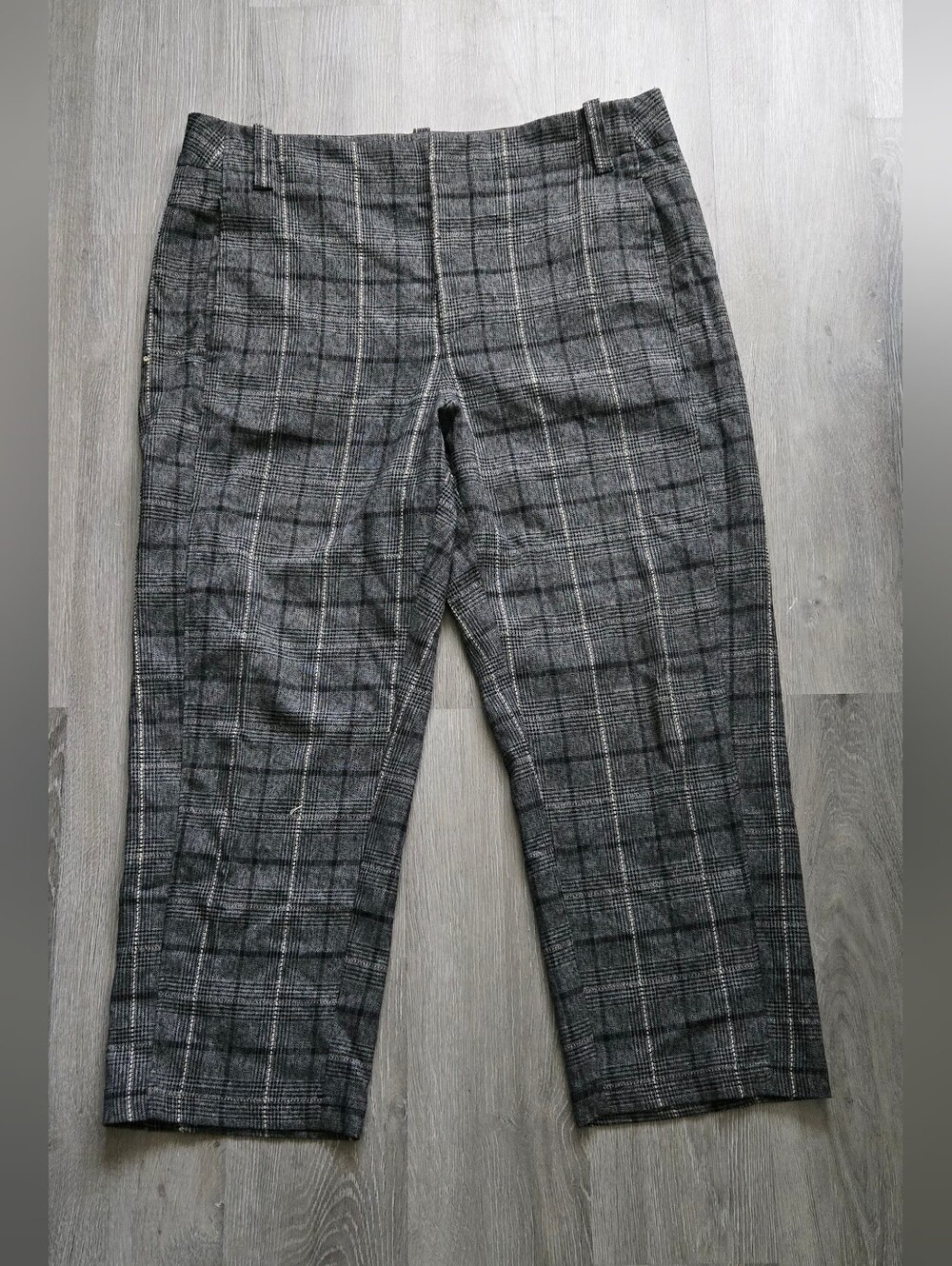 Free People Gray Plaid Cropped Dress Pants